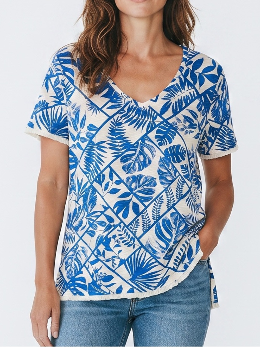 Coral Bay Cotton/Modal Boho Leaf/Floral Blue & White Short Sleeve Tee with fring